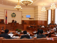 Зарим байнгын хорооны бүрэлдэхүүнд өөрчлөлт оруулах тухай тогтоолын төслийг хэлэлцлээ