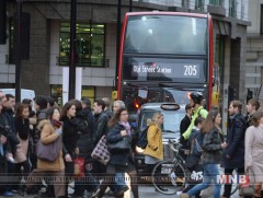 Ажил хаялтын улмаас Лондон хотын хурдны галт тэрэгний үйлчилгээ саатжээ