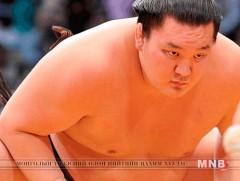 Хакүхо өнөөдөр Такарфүжитэй барилдана 