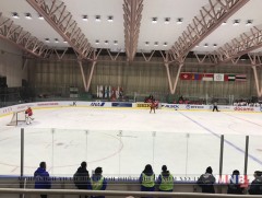 Монголын хоккейчид оноогоо тэнцүүллээ