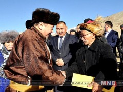 М.Энхболд: Хөдөөгийн бизнес эрхлэгчдийг дэмжих нь хямралаас гарах нэг гол алхам байх болно