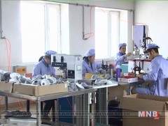 Арав гаруй төрлийн шүүлтүүртэй амны хаалт үйлдвэрлэж байна 