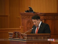  Залуучуудын хөгжлийг дэмжих тухай хуулийг төсөл хэлэлцэхийг дэмжлээ