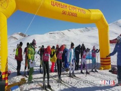 Өсвөрийн цанын УАШТ болж байна 