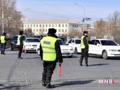 Эрэн сурвалжилж байсан этгээдүүдийг баривчилжээ 