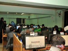 Нөхөр тань PC тоглоомонд донтож нөхөр, аавынхаа үүргийг мартсан бол яах вэ