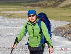 Г.Өсөхбаяр “алуурчин” уул руу мацаж байна