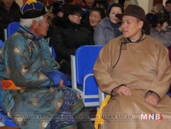Н.Номтойбаяр Сэлэнгэ аймгийн Сүхбаатар сумынхантай уулзлаа  