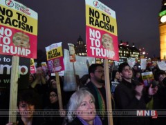 Британичууд АНУ-ын Ерөнхийлөгч Трампын айлчлалыг эсэргүүцэн жагслаа 