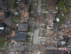 Луизиана мужийн нутгаар зургаан удаа хүчтэй хуй салхи дайрчээ 