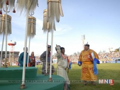 Дараах уяачид шинэ цол горилж байна