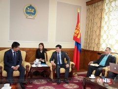 УИХ-ын гишүүн Б.Энх-Амгалан ОХУ-ын Төрийн Думын депутатыг хүлээн авч уулзлаа