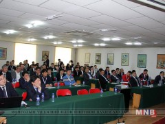 Хөлбөмбөгчдийн зөвлөгөөн боллоо