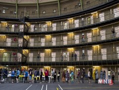 Нидерландад өнөөдөр бүх нийтийн сонгуулийн санал хураалт эхэлнэ