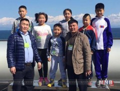 Өсвөрийн бөхчүүд гурван хүрэл медаль хүртлээ