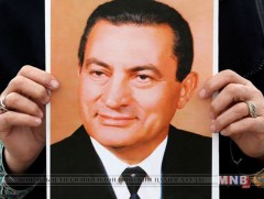Египетийн шүүх Хосни Мубаракийг хүн амины хэрэгт буруугүй гэж шийдвэрлэлээ  