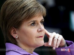 Никола Стержен: Шотландын тусгаар тогтнолын тухай санал хураалт явуулахыг зогсоохыг оролдох ёсгүй 