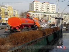 Ногоон байгууламжийн усалгаа хийгдэж байна