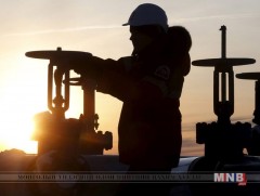 “Газрын тос боловсруулах үйлдвэр барих” төрийн өмчит компани байгуулахаар тогтов