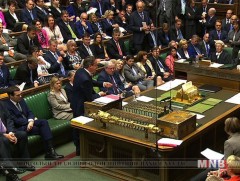 Британийн парламентын лордуудын танхим брекситийн хуулийн төслийг баталлаа