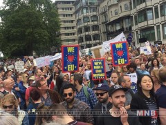 Лондон хотод хэдэн арван мянган хүн 