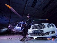 Дуучин A Cool Шанхайн “Ker sound” студитэй гэрээ байгуулжээ 