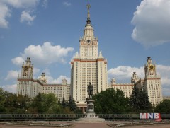 1755 он Ломоносовын нэрэмжит Москвагийн Улсын Их Сургууль байгуулагджээ