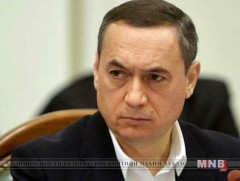 Украины төрийн хоёр өндөр албан тушаалтан авлигын хэргээр баривчлагджээ