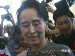 Ан Сан Су Чи: Мьянмарт үндэсний цөөнхийг хавчин устгасан зүйл байхгүй
