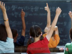 Нэгдүгээр ангид элсэгчдийг бүртгэж эхэллээ