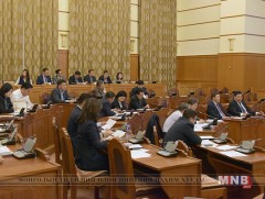 Төсвийн тодотголын дөрөв дэх хэлэлцүүлгийг хийж баталлаа
