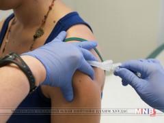 АНУ-ын эрдэмтэд зүүгүй тариур зохион бүтээлээ 