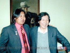 Үй зайгүй найзууд