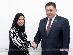 АНЭУ-ын Холбооны үндэсний зөвлөлийн дарга, хатагтай Амал Абдулла Аль Кубаиситай уулзлаа