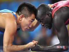 Э.Бэхбаяр, Б.Хатантуул, Б.Цэцэгбаяр нар Болгарт хүч үзнэ