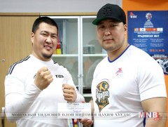  “Оддын хөлбөмбөг”  нөхөрсөг, бооцоот халз тоглолт энэ сарын 29-нд болно