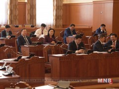 Эрүүгийн хэрэг хянан шийдвэрлэх тухай хуулийн шинэчилсэн найруулгын төслийг баталлаа