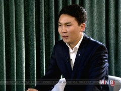 ЯВЛАА, ИРЛЭЭ: 