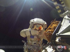 Олон улсын сансрын станцын багийн гишүүд задгай сансарт засвар үйлчилгээ хийнэ 