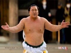 Их аварга эх орондоо ирлээ