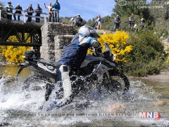 Мото спортынхон шавар дунд өрсөлдөнө 