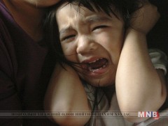 Бяцхан үрсийн минь алаг нүдийг гомдлын нулимс бүү бүрхэг...