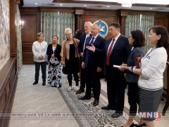 “Прогрессив аллианс”-ын олон улсын бага хуралд оролцогчдыг хүлээн авч уулзлаа