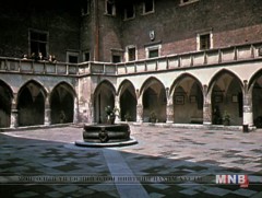 1364 онд Краковын их сургууль байгуулагджээ  