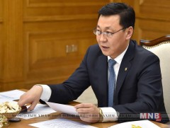 БСШУС-ын сайдыг огцруулах саналаа Ерөнхий сайд өргөн барилаа