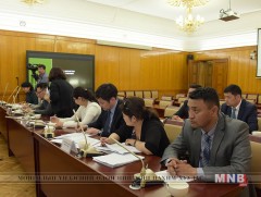 “Үдийн цай” хөтөлбөрийн хэрэгжилтийн талаар хэлэлцүүлэг зохион байгууллаа