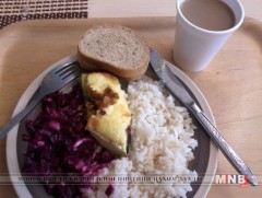 Тусгай сургуулийн сурагчдын үдийн хоолны мөнгийг нэмлээ