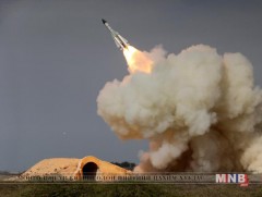 Иран улс Сири рүү пуужин харважээ 