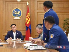 Ерөнхий сайд түймрийн тархалтын мэдээлэл сонсч, таван чиглэлээр үүрэг өглөө