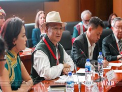 “Дэлхийн яруу найргийн өдрүүд” хөшгөө нээлээ